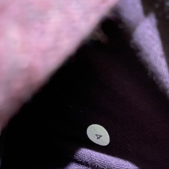 Lululemon zip up - Picture 5 of 5